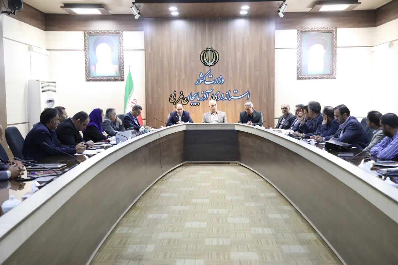 برگزاری جلسه کارگروه تسهیل و رفع موانع تولید آذربایجانغربی