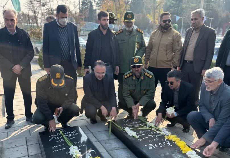 عطرافشانی و گلباران گلزار شهدای ارومیه + تصاویر