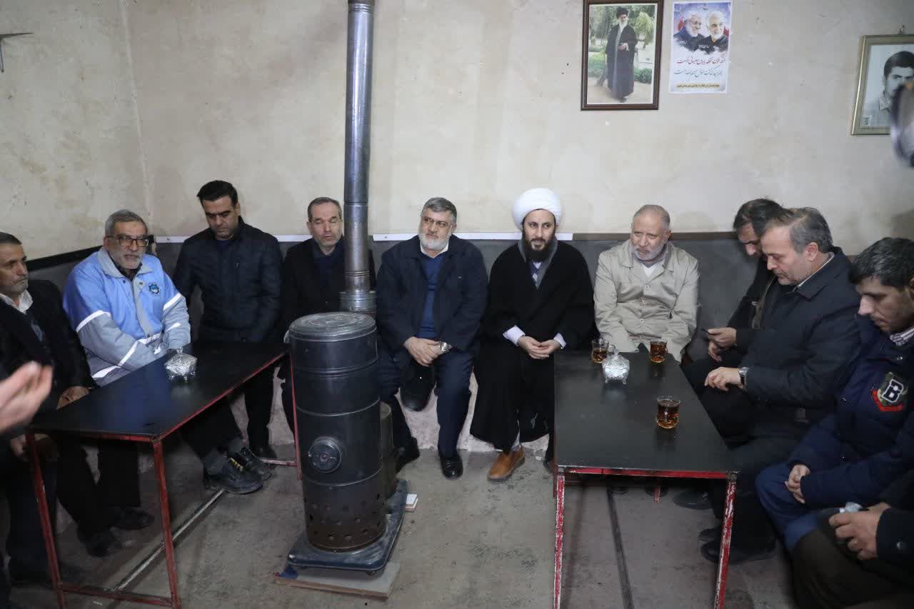 آلبوم تصویری / بازدید شبانه استاندار آذربایجانغربی از مناطق زلزله زده شهرستان خوی