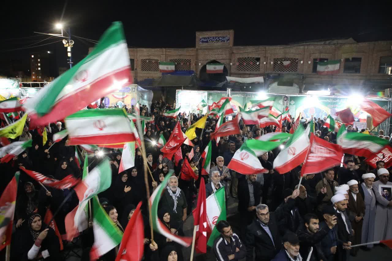جلوههایی از مقاومت، ایستادگی و پایداری مردم غیور و همیشه در صحنه ارومیه + تصاویر