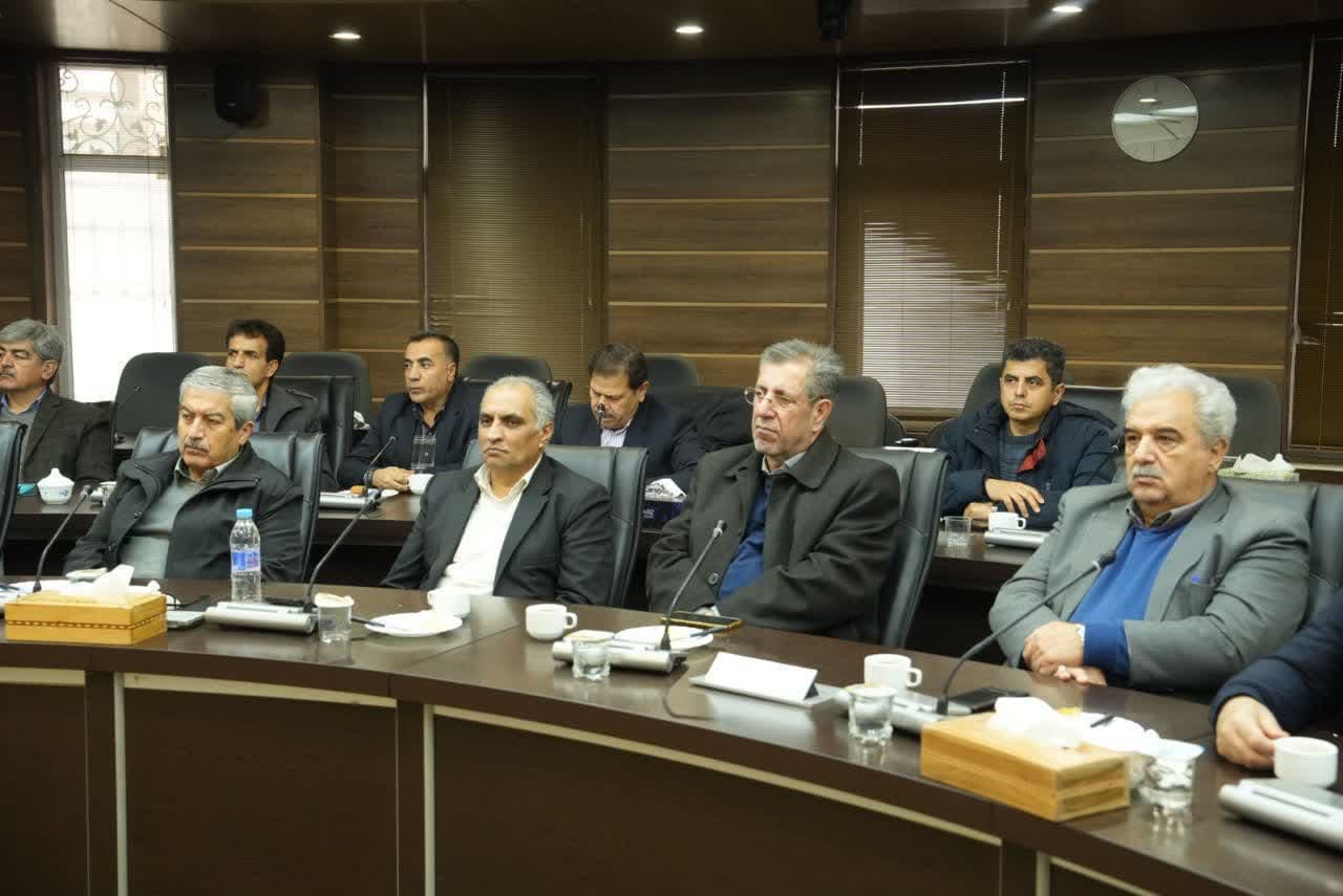 آلبوم تصویری / نشست استاندار آذربایجان غربی با جمعی از فعالان جامعه کارگری، بازنشستگان و تعاونگران