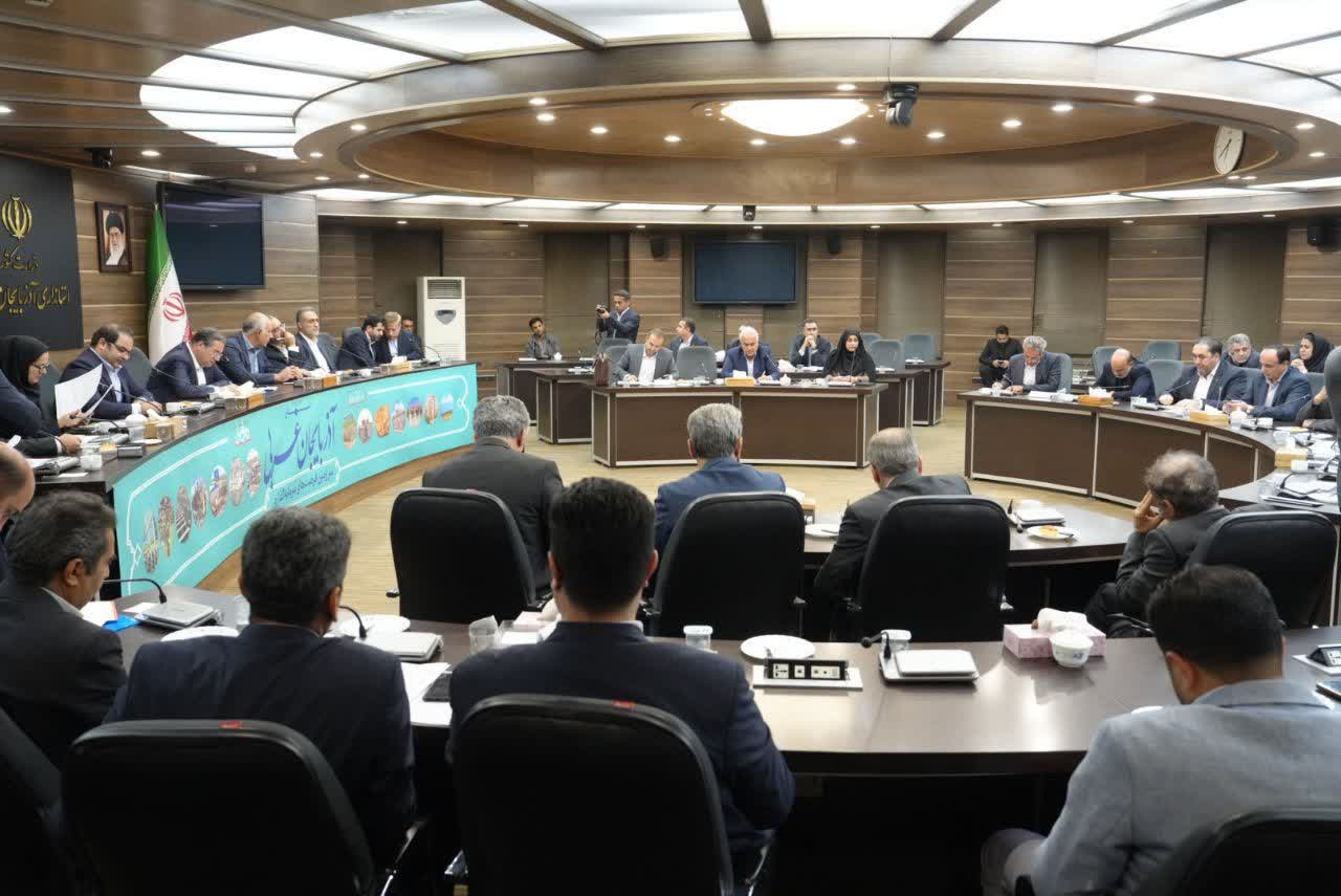 برگزاری جلسه تامین مالی طرحهای واحدهای تولیدی آذربایجانغربی + تصاویر