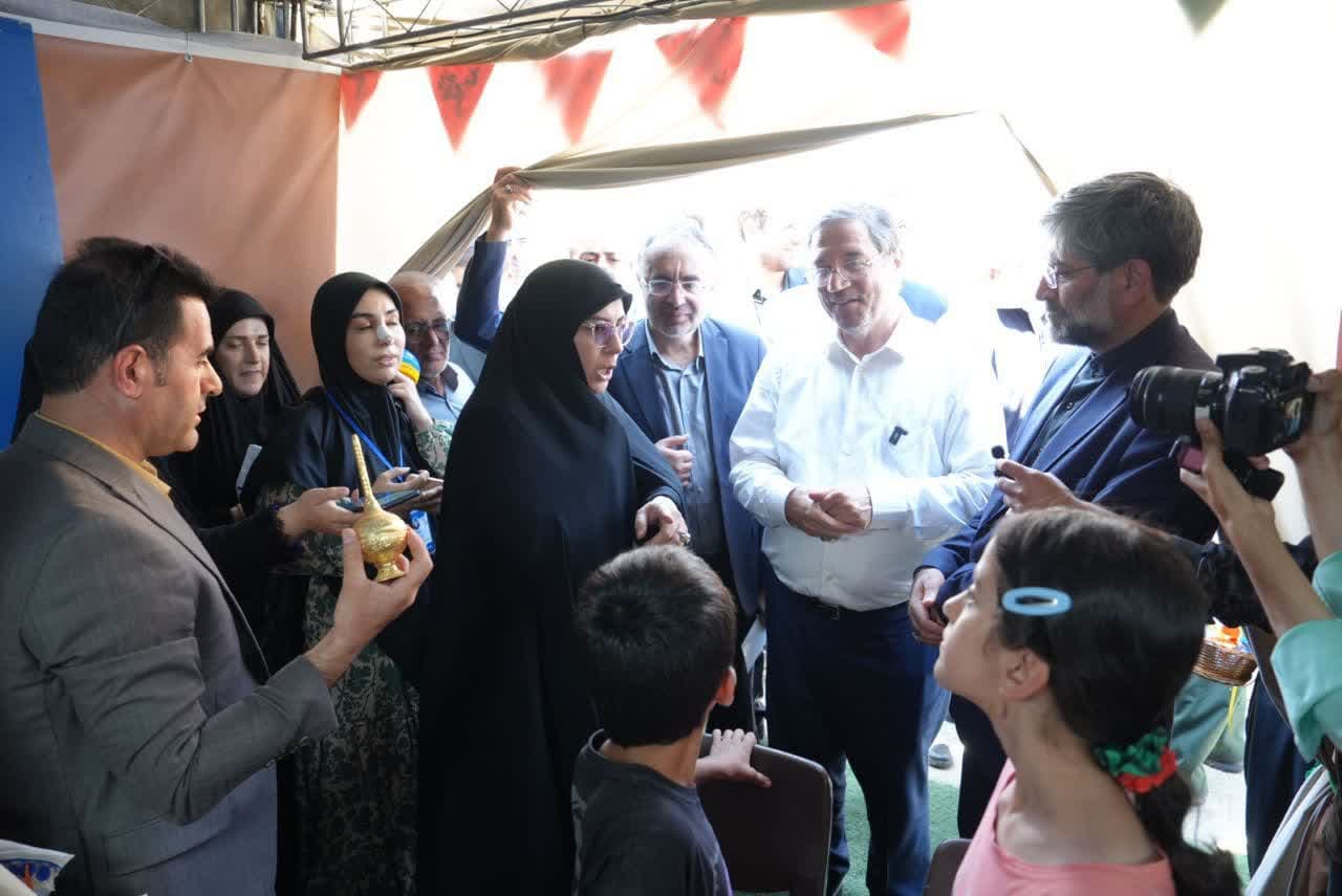 بازدید استاندار آذربایجانغربی از روند ارائه خدمات به زائران اربعین حسینی + تصاویر