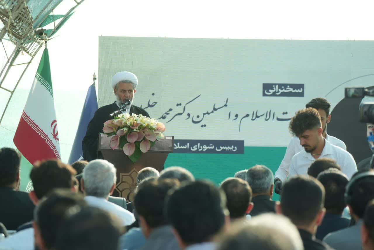 آغاز عملیات اجرایی پروژه بام شهر ارومیه + تصاویر