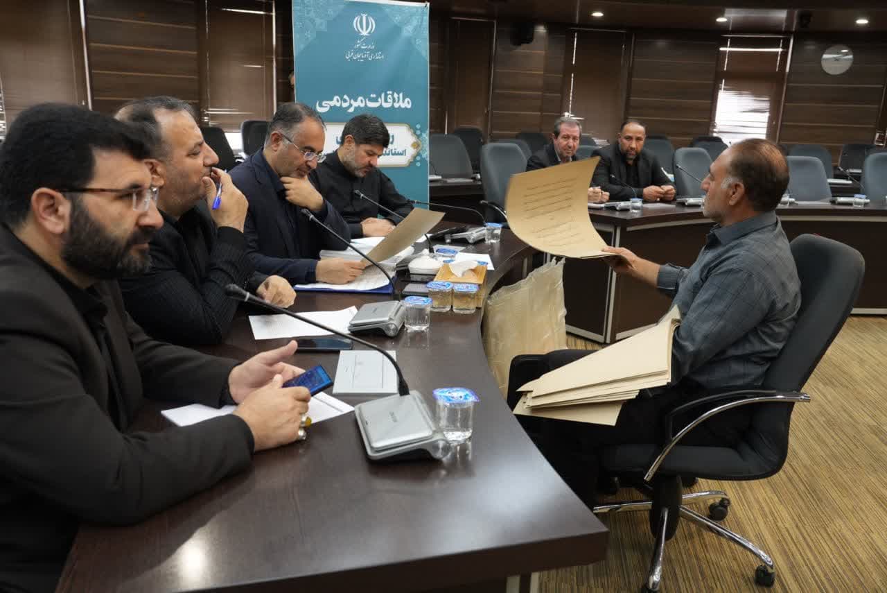 برگزاری ملاقات مردمی مدیران استانداری آذربایجانغربی + تصاویر