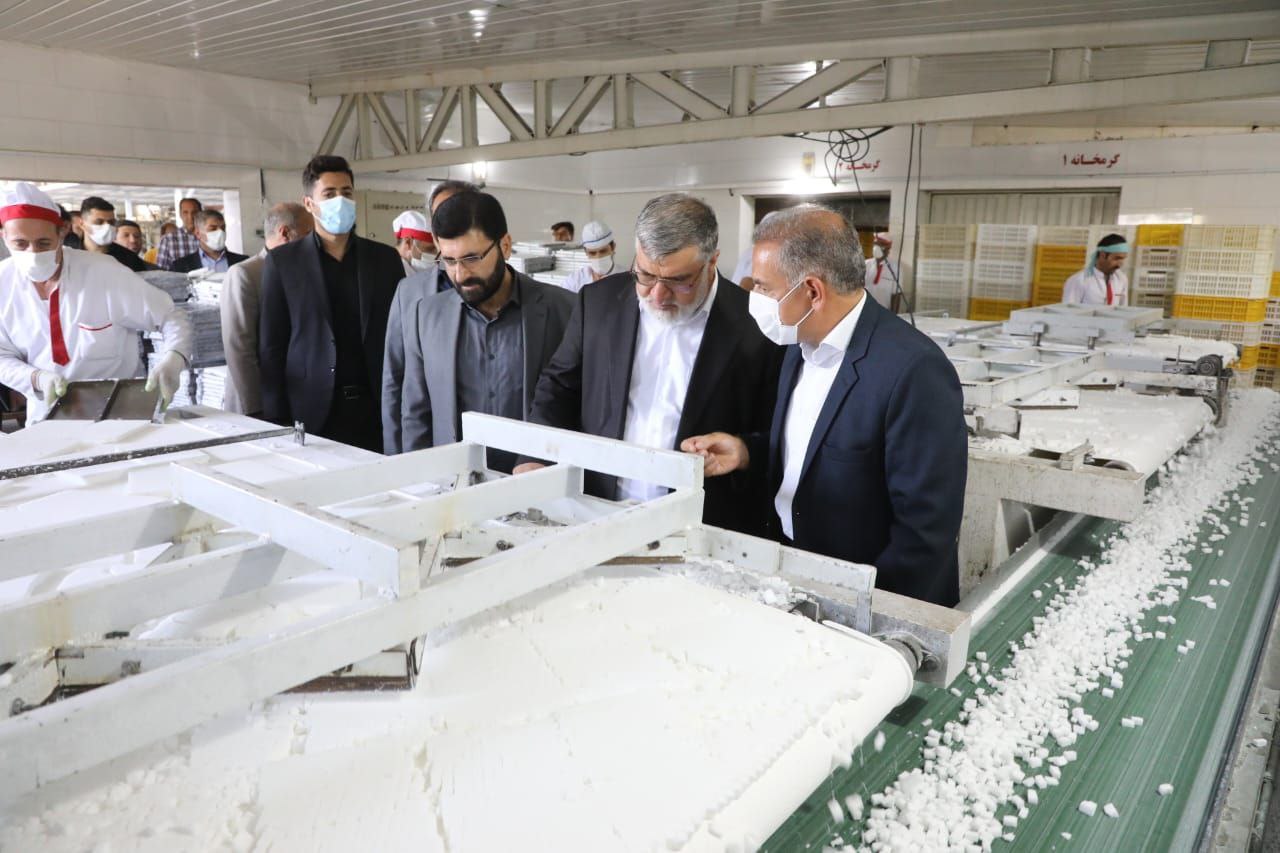 آلبوم تصویری / بازدید استاندار آذربایجان غربی از شرکت گلفام دو و قند جلال اوغلو در ارومیه