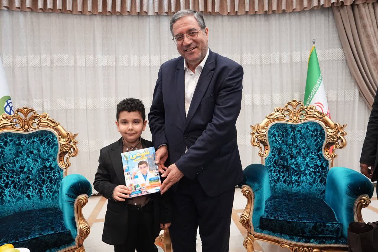از نبوغ یک کودک تا امیدی برای احیای دریاچه ارومیه