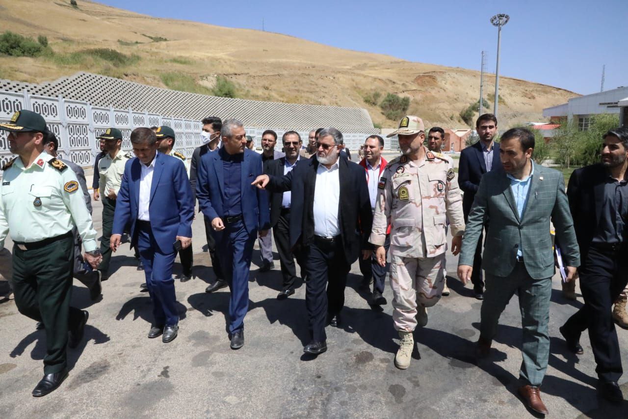 آلبوم تصویری / بازدید استاندار آذربایجانغربی از آماده سازی زیرساختها و مواکب اربعین حسینی در پیرانشهر