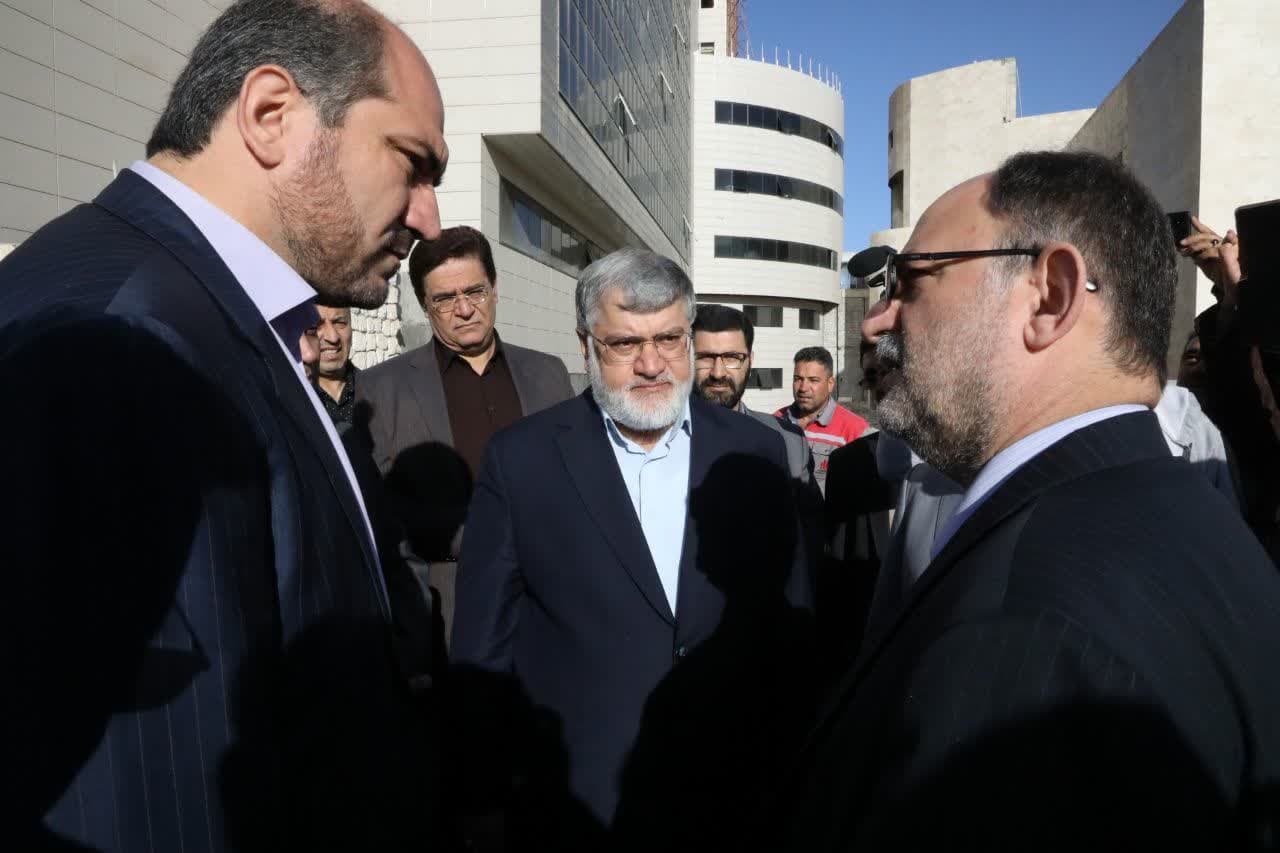 آلبوم تصویری / بازدید معاون اجرایی رئیس جمهور و سخنگوی دولت از پروژه بیمارستان شهید بهشتی ارومیه