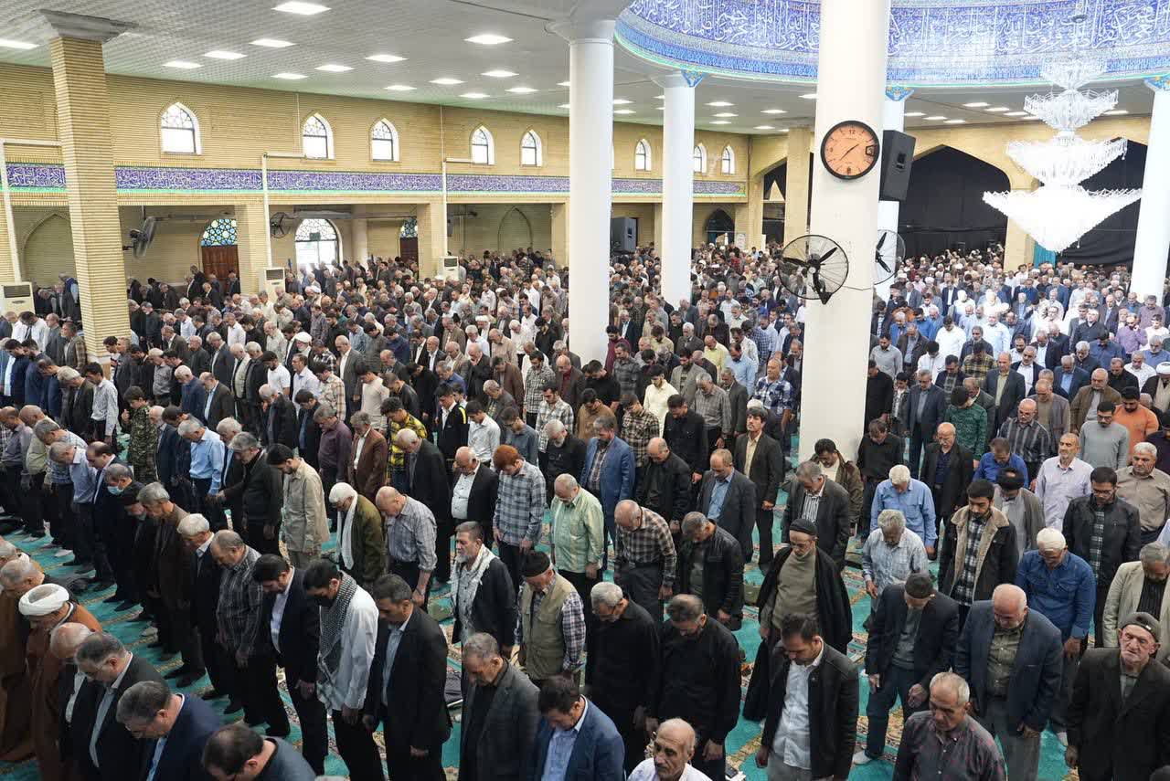 تجلی وحدت و بصیرت در نماز جمعه ارومیه + تصاویر