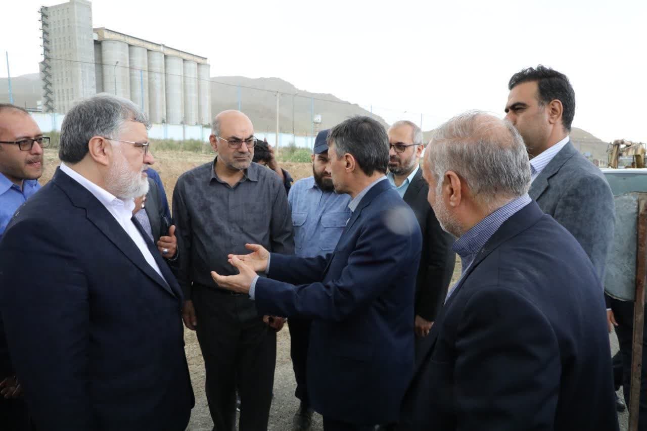 بازدید رئیس بنیاد مستضعفان انقلاب اسلامی و استاندار آذربایجانغربی از روند اجرای پروژه آبرسانی شهید شبان + تصاویر