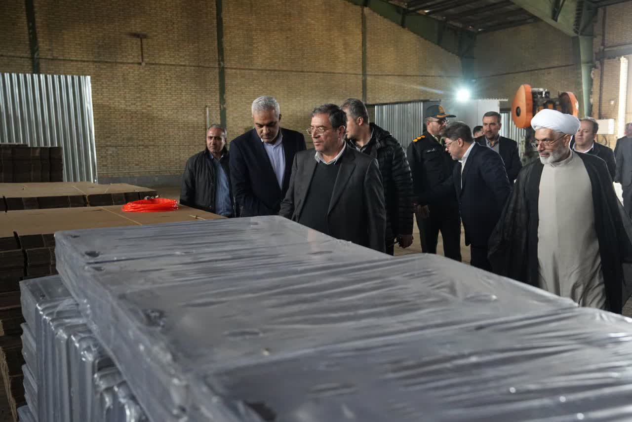 بازدید استاندار آذربایجان‌غربی از واحد تولیدی تکنو گاز شاهین‌دژ + تصاویر