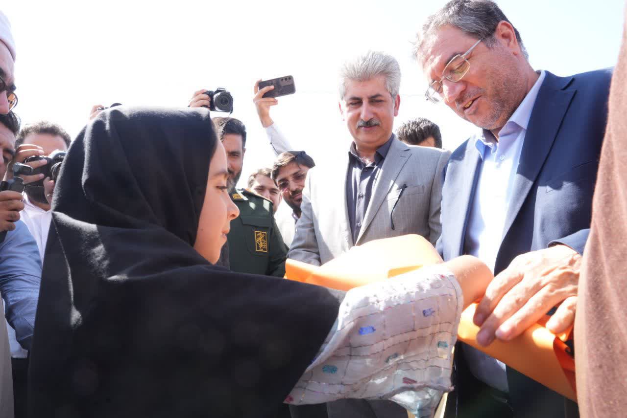 بهرهبرداری از پروژه ساماندهی ورودی شهر مهاباد از طرف بوکان و میاندوآب + تصاویر