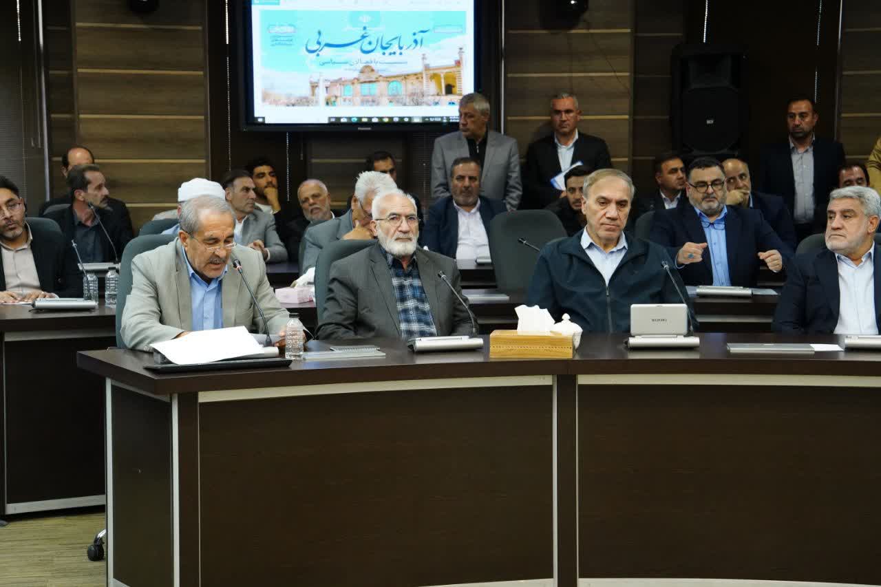 آلبوم تصویری / نشست رئیسجمهور با فعالان سیاسی آذربایجانغربی