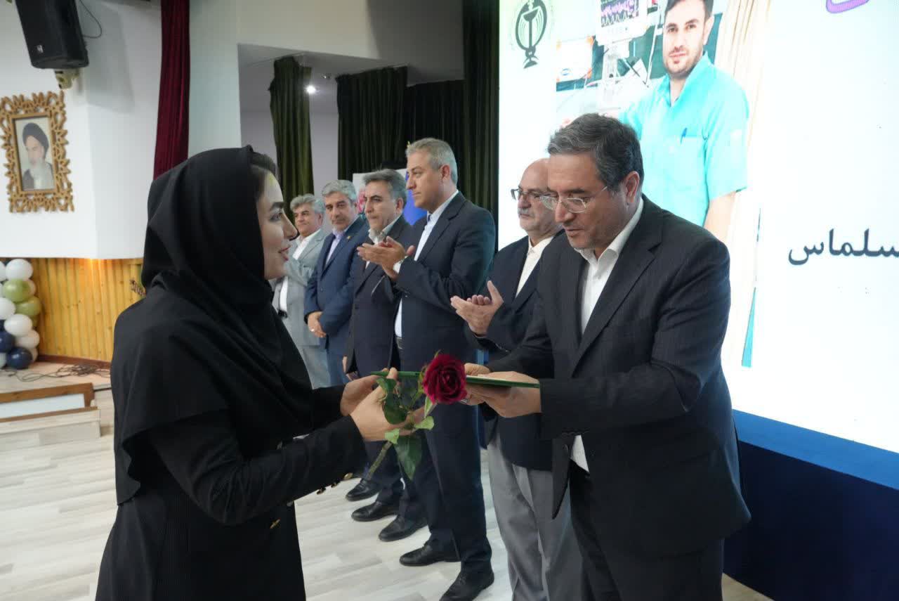 آلبوم تصویری / برگزاری آیین تجلیل و بزرگداشت مقام والای پرستار در ارومیه