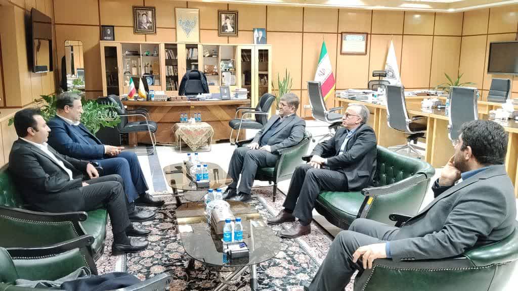 دیدار استاندار آذربایجان‌غربی با مدیرعامل راه‌آهن کشور