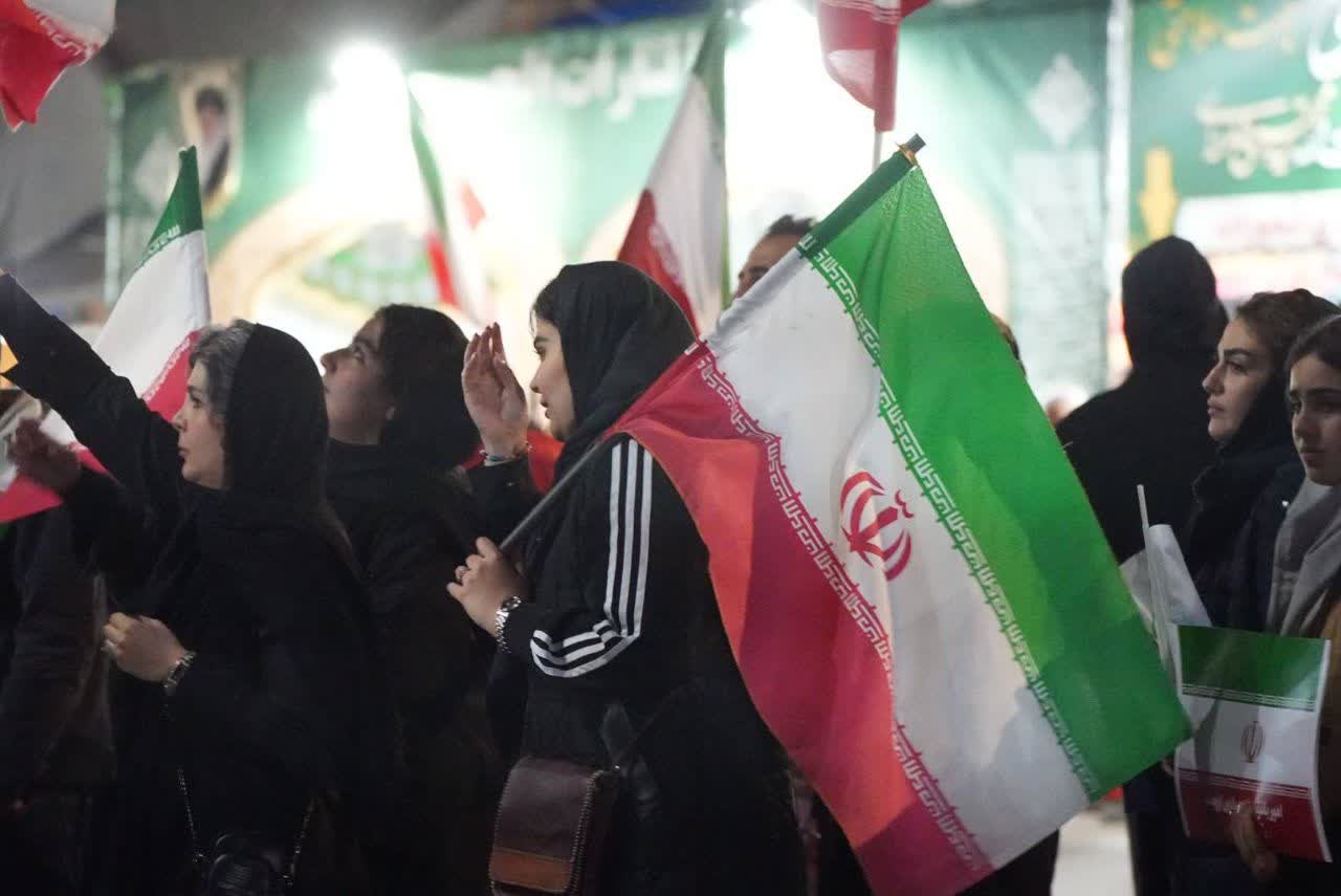 آلبوم تصویری / تداوم تجمعات شبانه مردم ارومیه