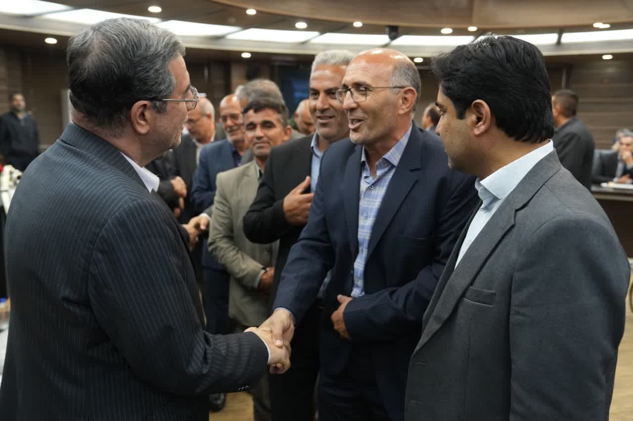 آلبوم تصویری / دیدار استاندار آذربایجانغربی با اقشار مختلف به مناسبت اعیاد نوروز و فطر
