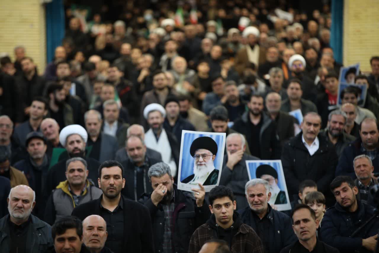 تجمع مردم ارومیه در پی شهادت مقام معظم رهبری + تصاویر