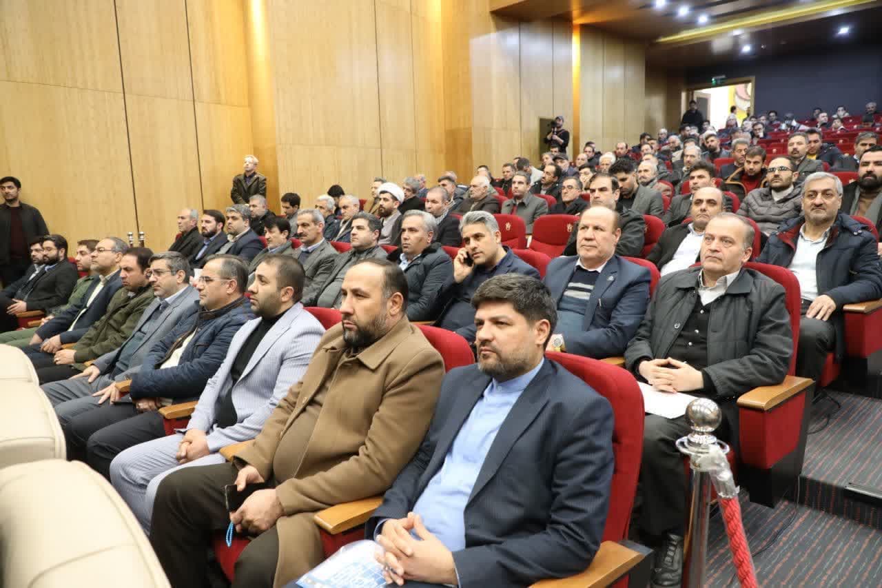 آلبوم تصویری / آغاز روند احداث پروزه گلخانه پنجاه هکتاری در شهرستان خوی