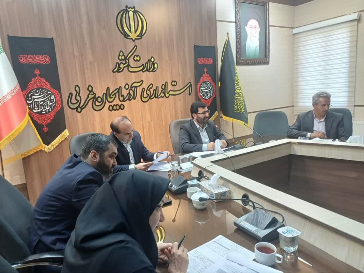 برگزاری جلسه کارگروه تسهیل و رفع موانع تولید آذربایجانغربی + تصاویر