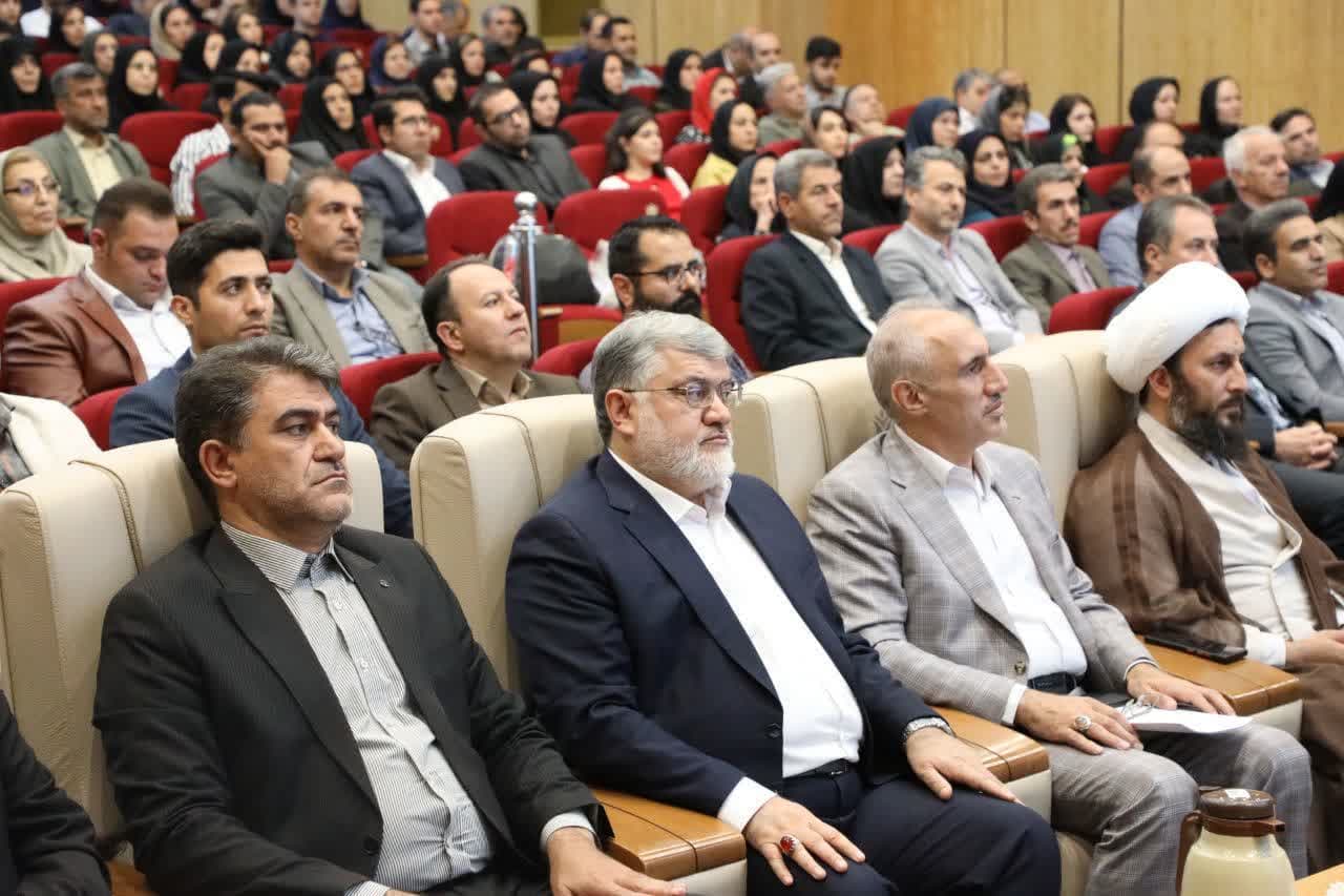 آلبوم تصویری / برگزاری آیین اختتامیه نهمین همایش بین المللی شمس و مولانا در خوی