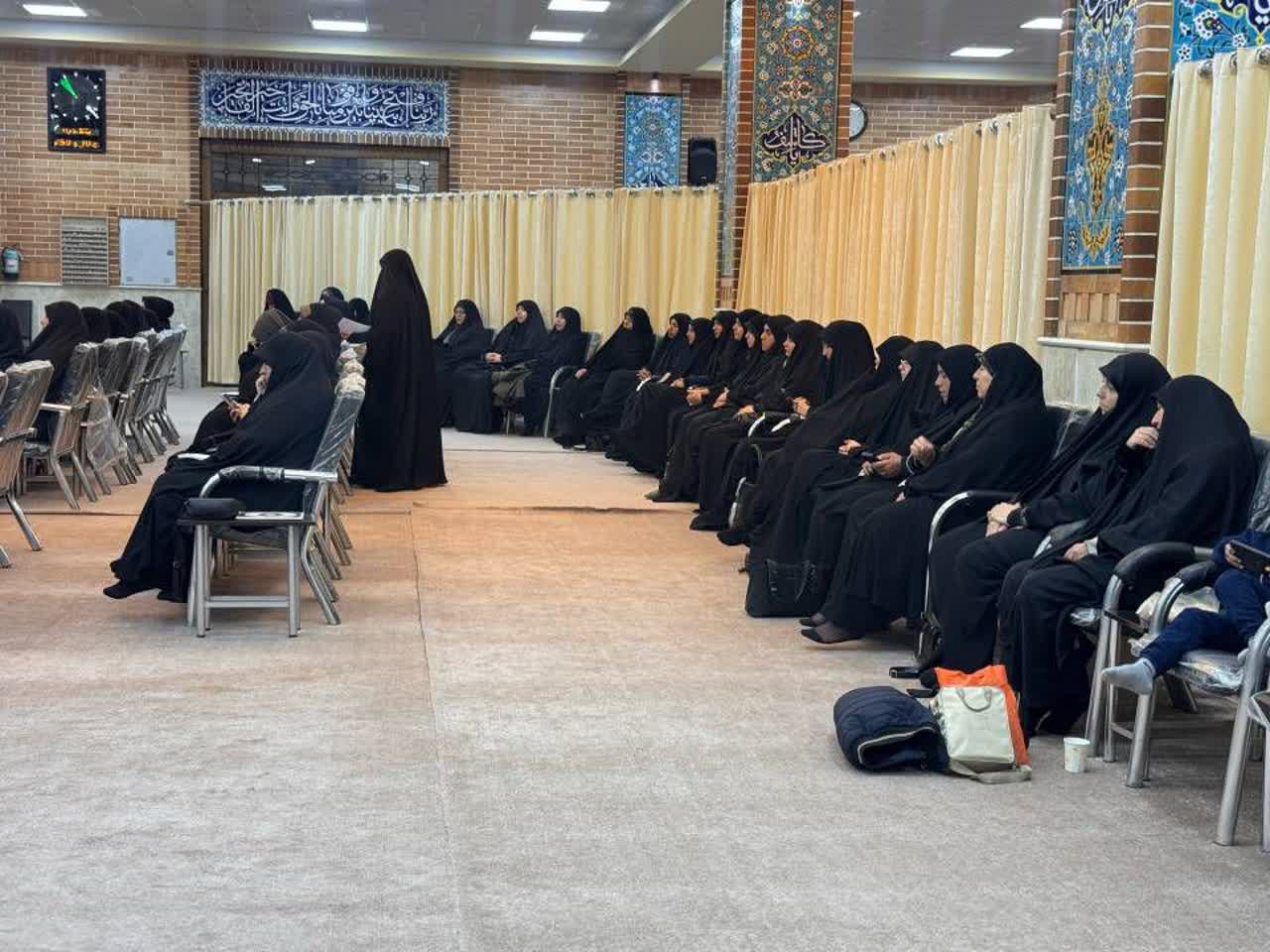 حضور معاون سیاسی استاندار آذربایجان غربی در جمع بانوان فرهیخته و گروههای مرجع + تصاویر
