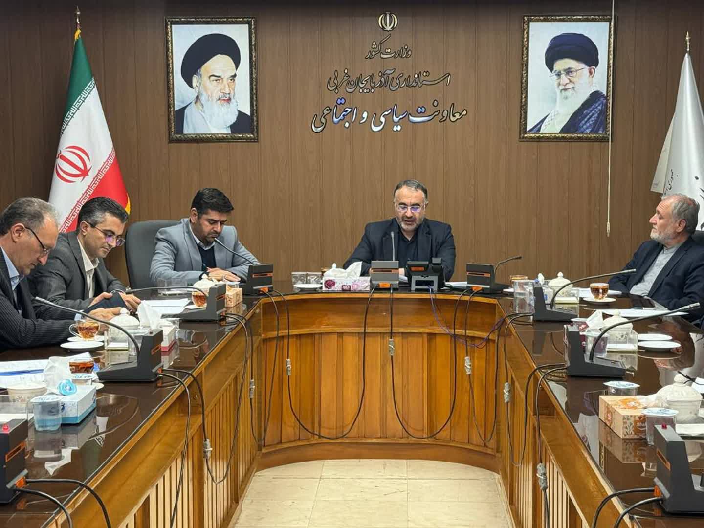 برگزاری جلسه شورای هماهنگی مبارزه با مواد مخدر آذربایجانغربی