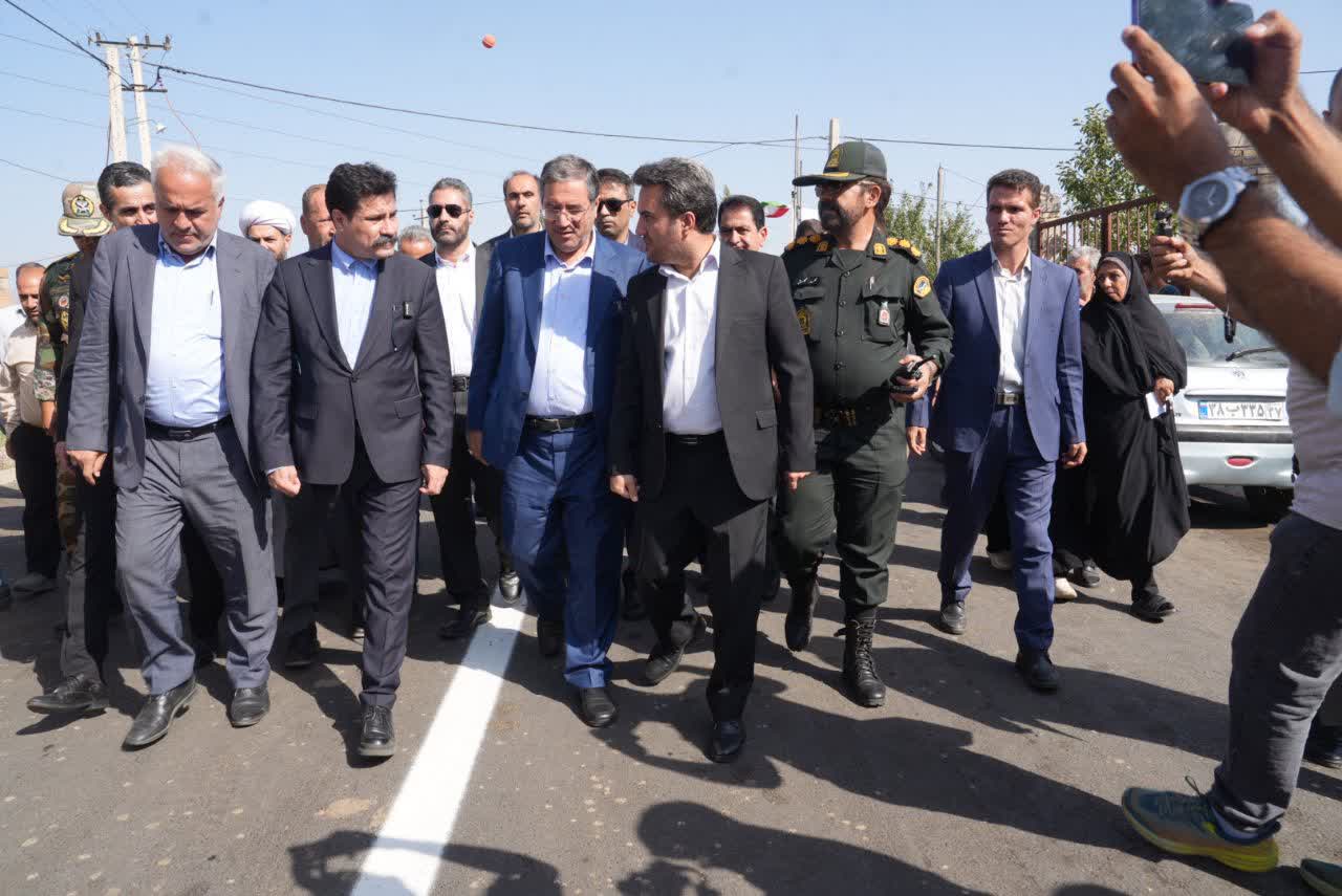 آلبوم تصویری / افتتاح 123 پروژه طرح هادی و آسفالت معابر روستایی در آذربایجانغربی