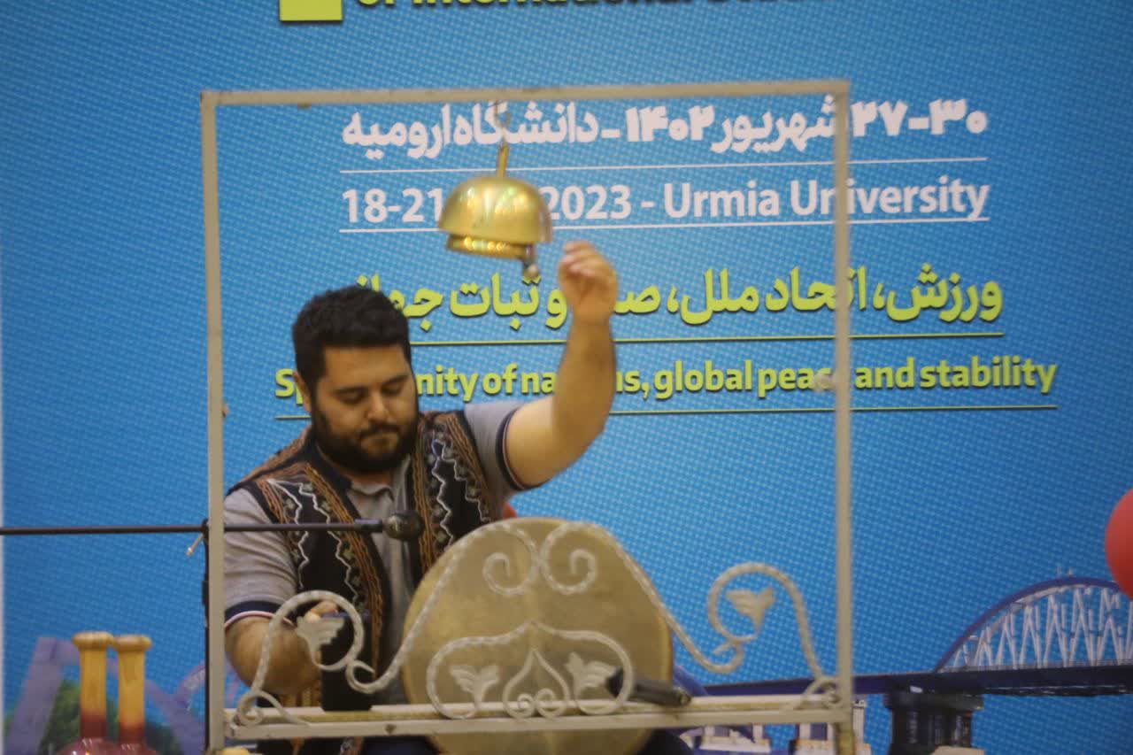 آلبوم تصویری / برگزاری آیین افتتاحیه جشنواره بازیهای بومی محلی دانشجویان بین المللی در ایران