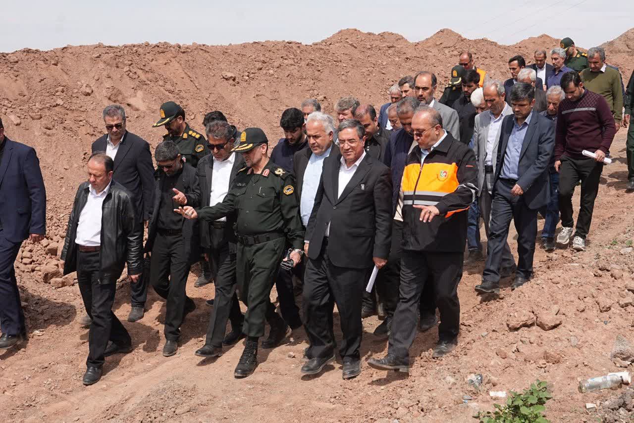 بازدید استاندار آذربایجان‌غربی از از روند اجرای پروژه سه‌راهی ایواوغلی تا گیت ورودی منطقه آزاد ماکو + تصاویر