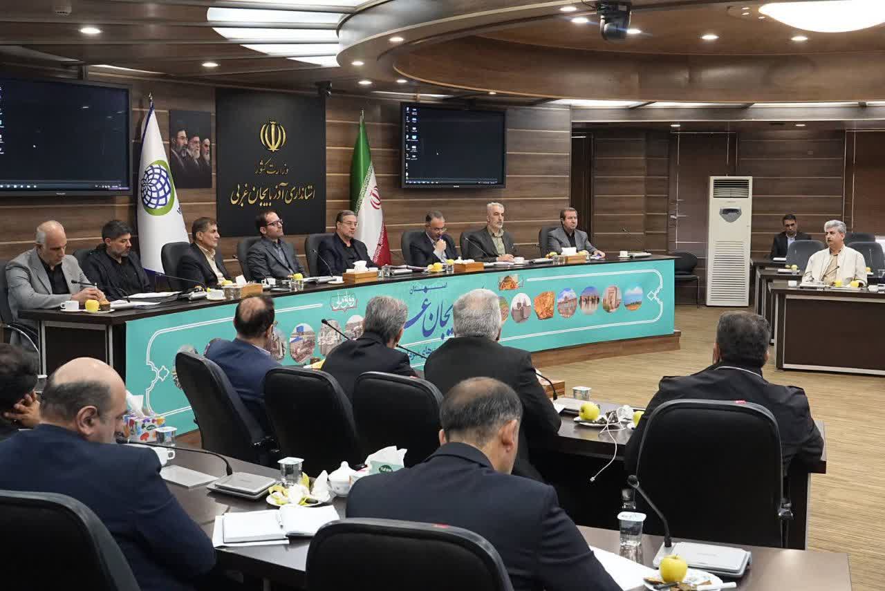 برگزاری نشست هماهنگی فرمانداران آذربایجان‌غربی + تصاویر