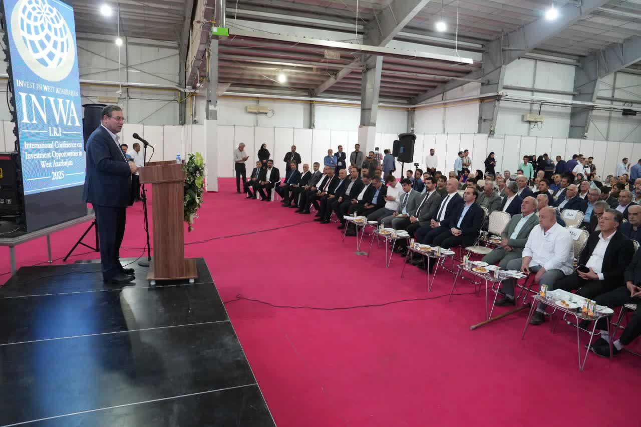 افتتاح اولین نمایشگاه تخصصی طلا و جواهر در ارومیه + تصاویر