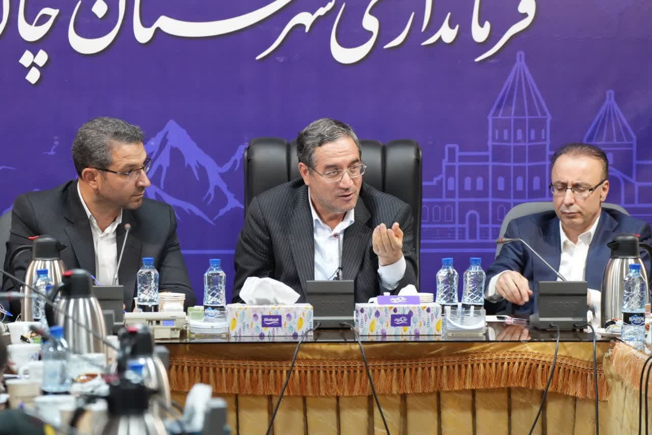 آلبوم تصویری / برگزاری جلسه فعالین اقتصادی و متنفذین شهرستان چالدران