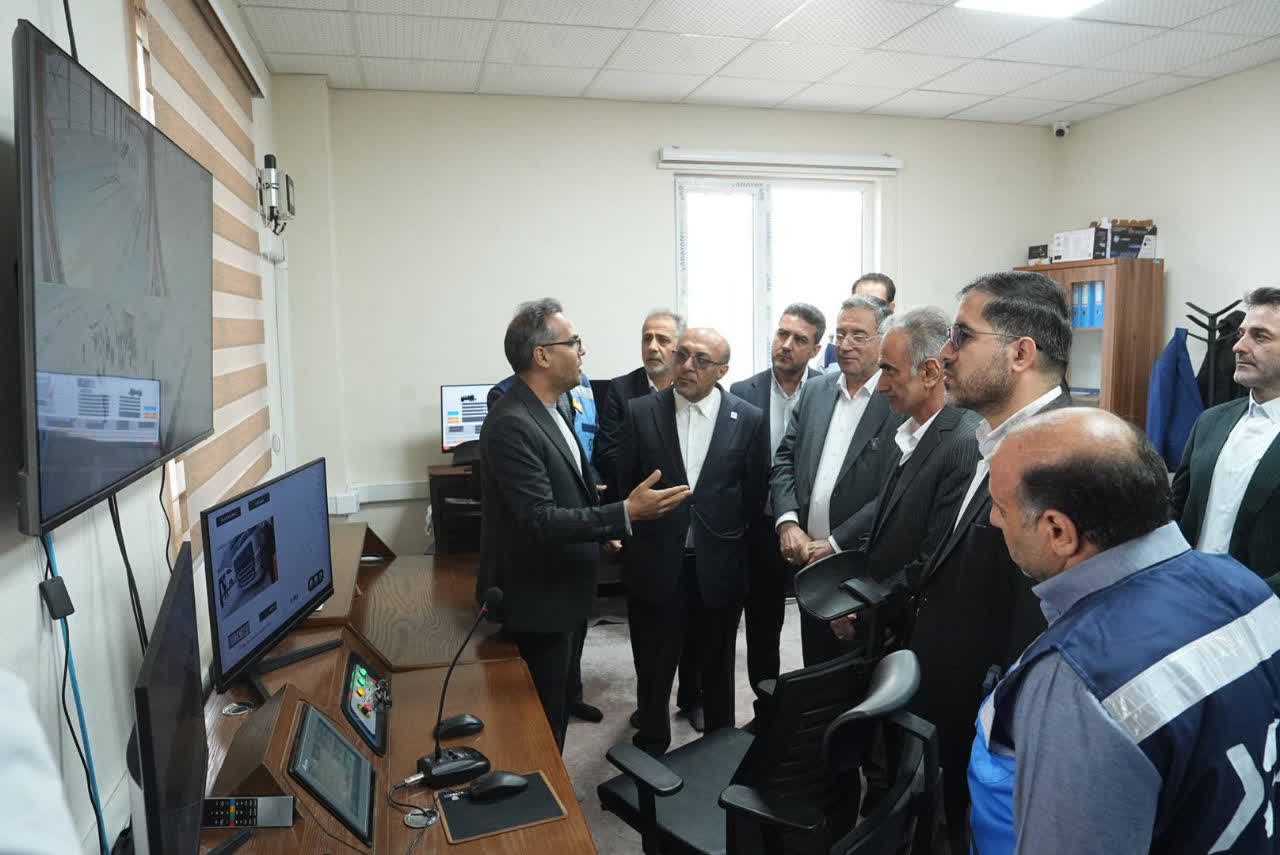 بهره‌برداری از سامانه پیشرفته ایکس‌ری کامیونی شهید باکری در مرز بازرگان + تصاویر