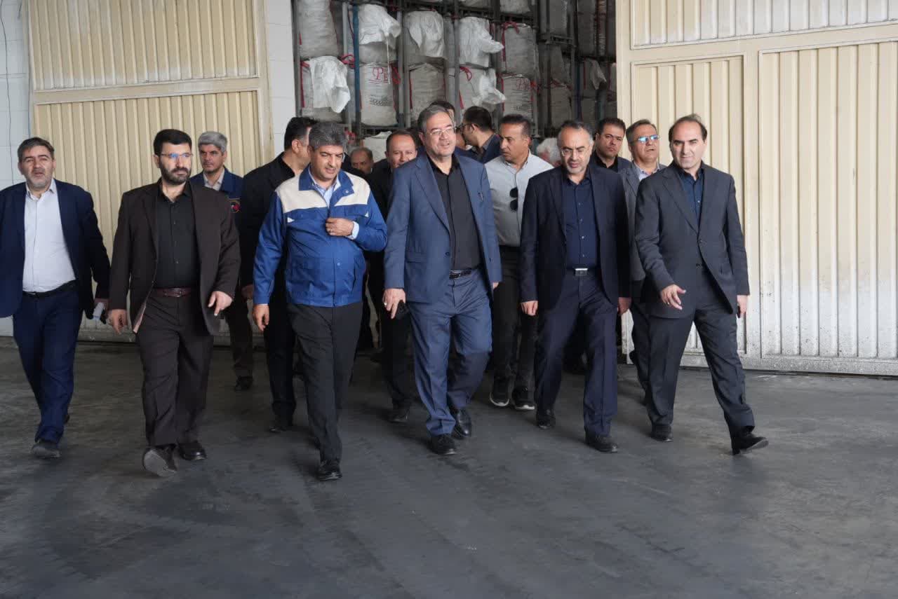 بازدید استاندار آذربایجانغربی از کارخانه پاکدیس ارومیه + تصاویر