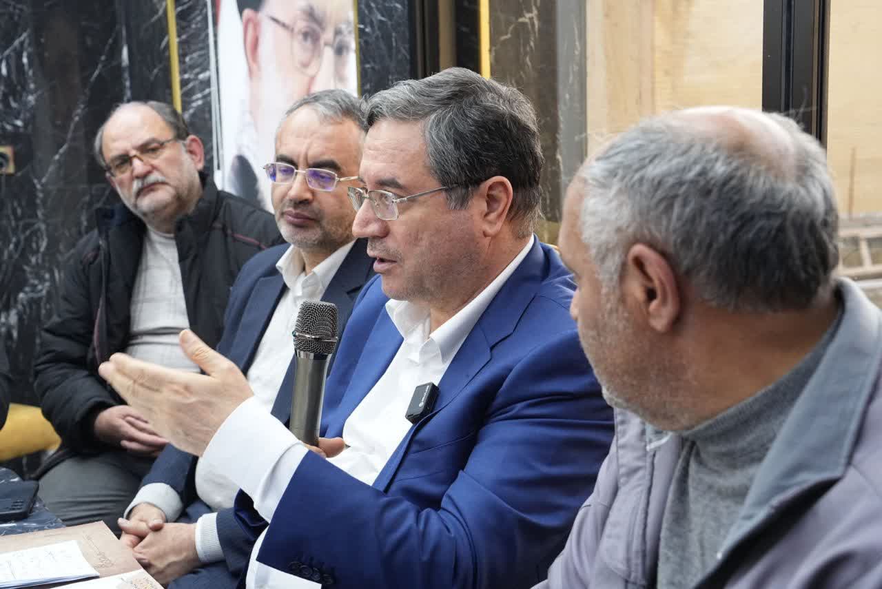 برگزاری نشست صمیمی استاندار آذربایجان‌غربی با جانبازان دفاع مقدس