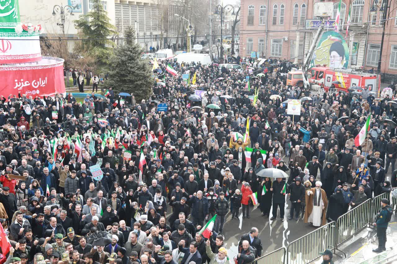 برگزاری باشکوه راهپیمایی 22 بهمن در ارومیه + تصاویر