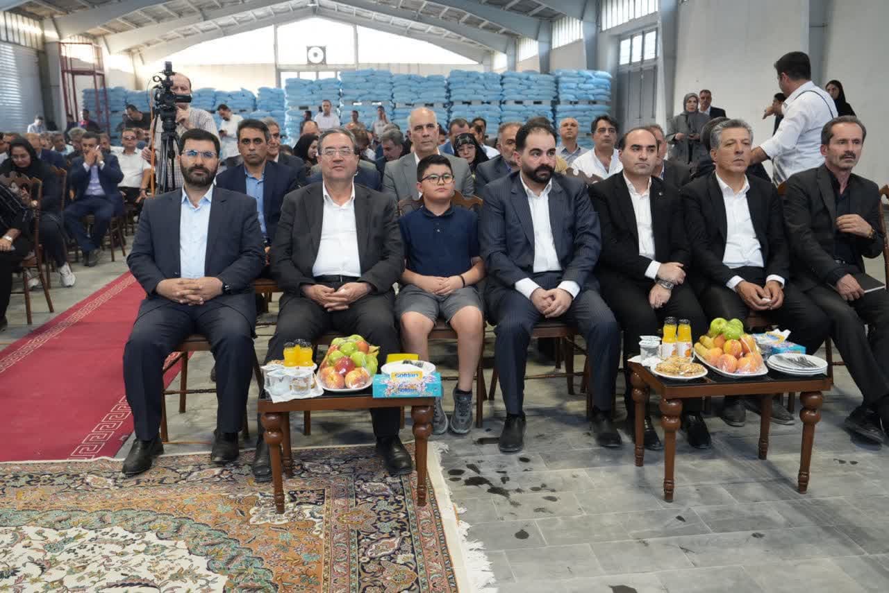 تکمیل زنجیره ارزش گلوکز در آذربایجانغربی با نوسازی و احیای 4 واحد راکد + تصاویر