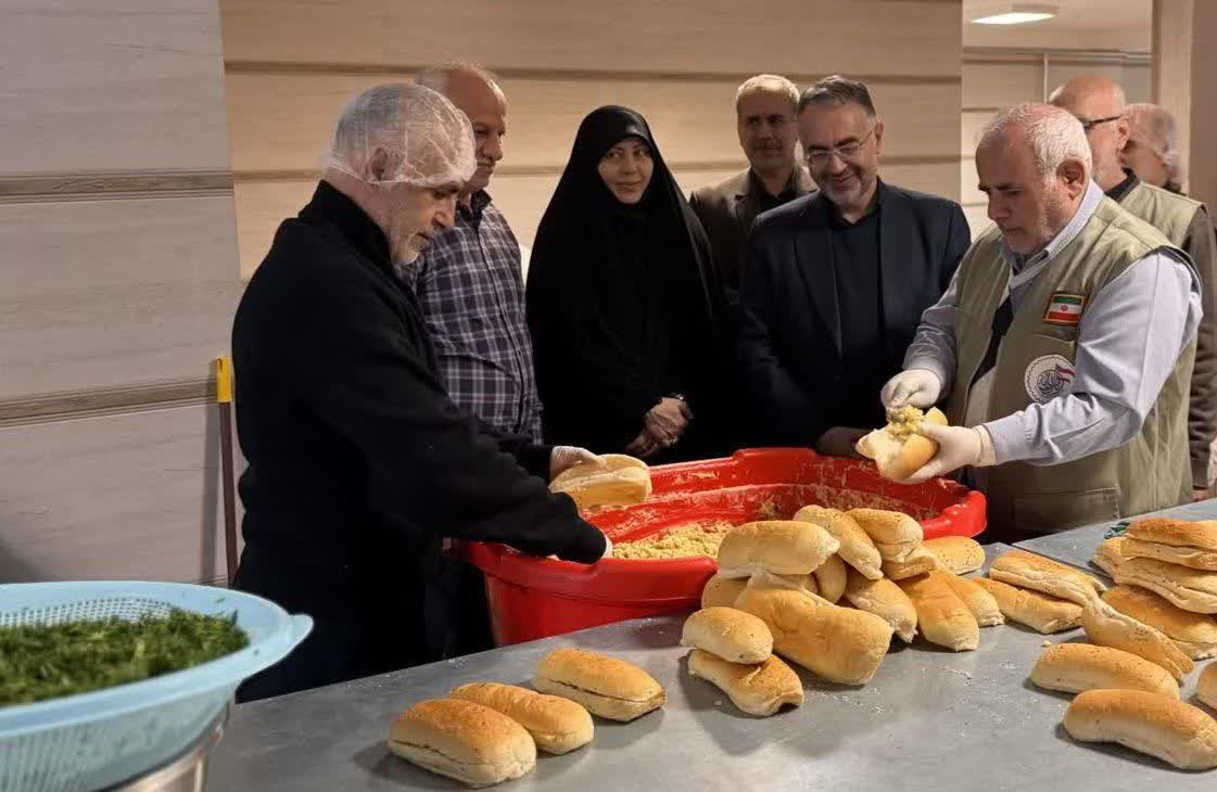 بازدید معاون استاندار آذربایجان‌غربی از اقدامات موکب‌های گروه‌های جهادی و مردمی