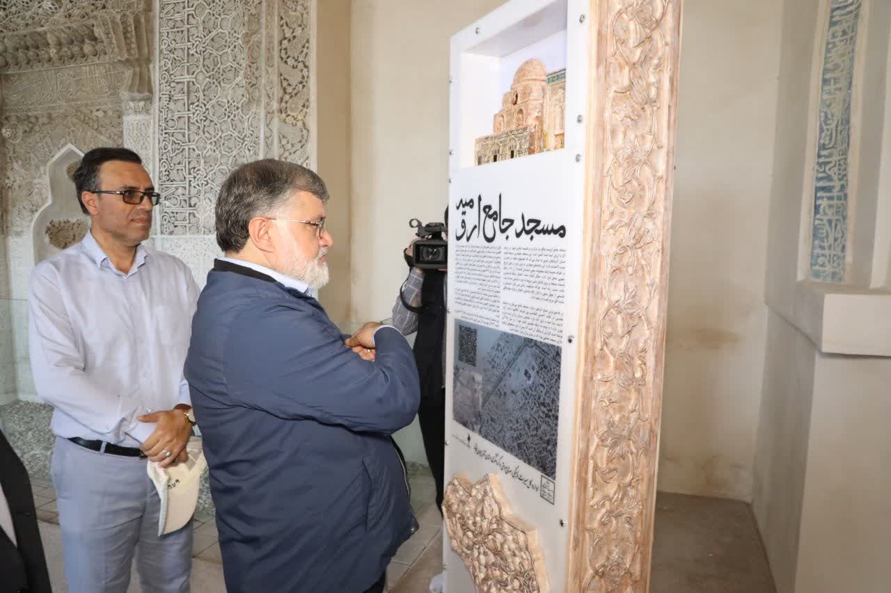 آلبوم تصویری / بازدید استاندار آذربایجانغربی از مسجد جامع ارومیه