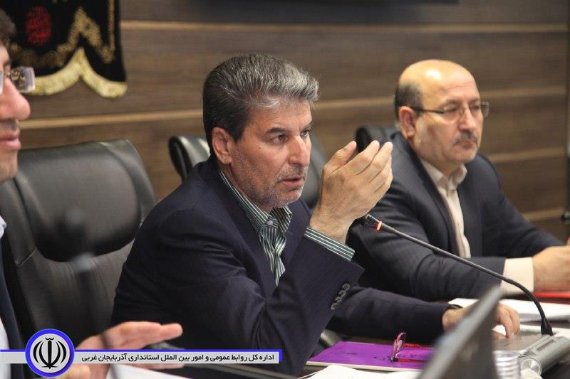 استاندار آذربایجان غربی: دستگاه های متولی ساماندهی کودکان کار فعالتر عمل کنند