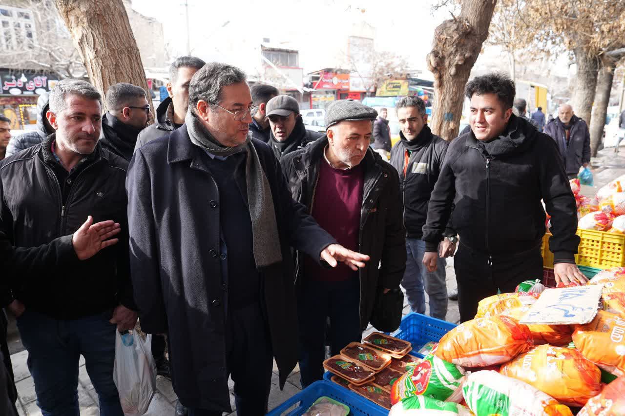 بازدید استاندار آذربایجان‌غربی از بازار ارومیه + تصاویر