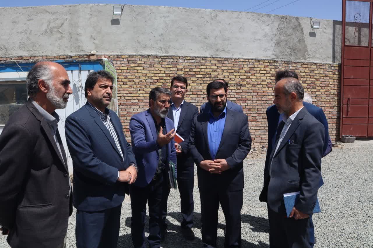 بازدید معاون هماهنگی امور اقتصادی استاندار آذربایجان غربی از دو واحد تولیدی در ارومیه + تصاویر