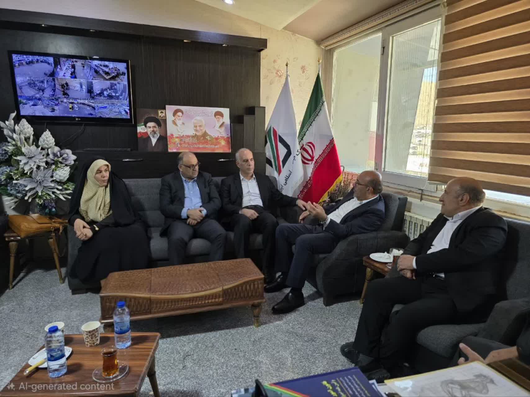 پیگیری اجرای مصوبات ملی و رفع موانع توسعه تجارت در مرز بازرگان + تصاویر