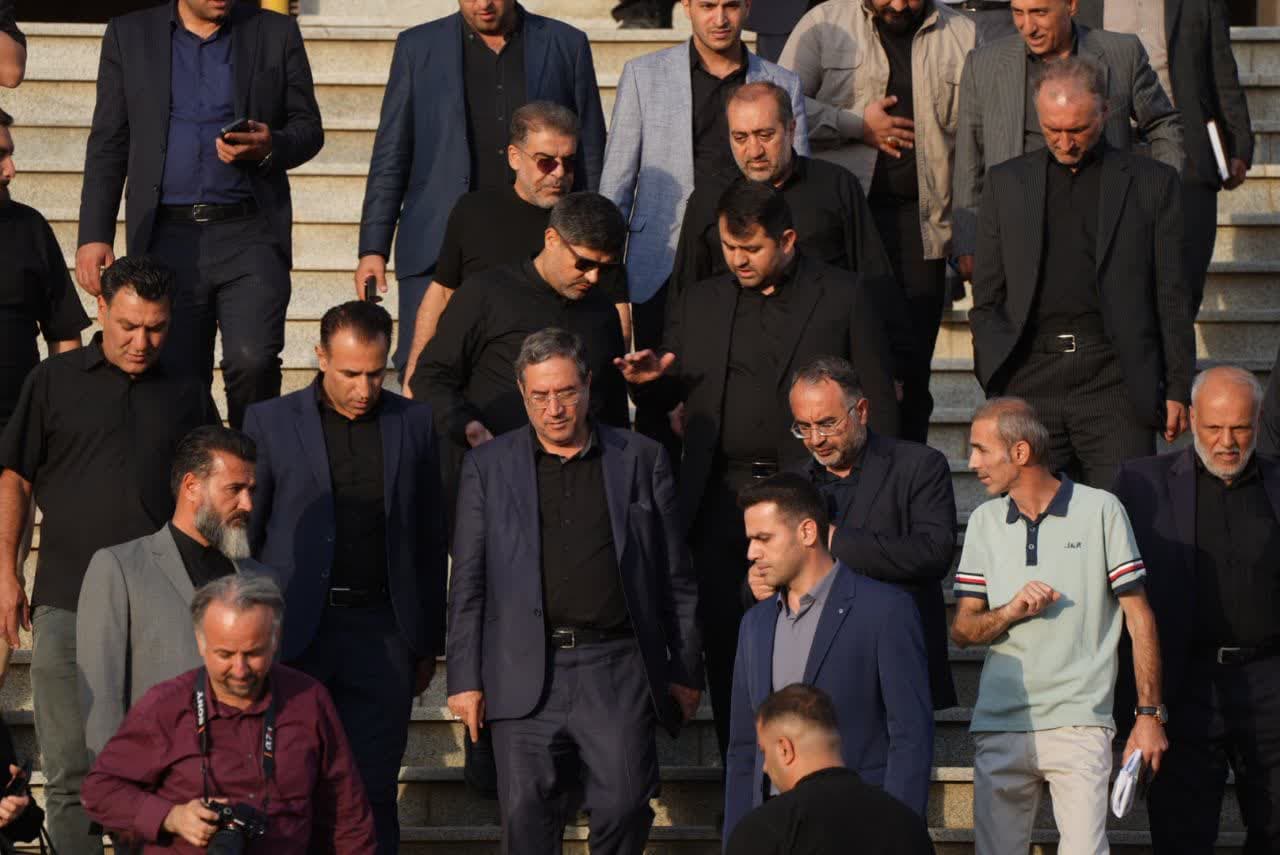 بازدید استاندار آذربایجانغربی از ورزشگاه 15 هزار نفری شهید باکری ارومیه + تصاویر