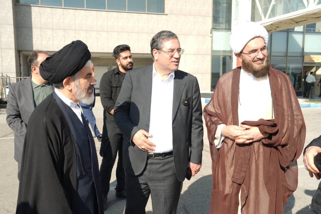 آغاز سفر رئیس شورای سیاستگذاری ائمه جمعه سراسر کشور به آذربایجانغربی + تصاویر