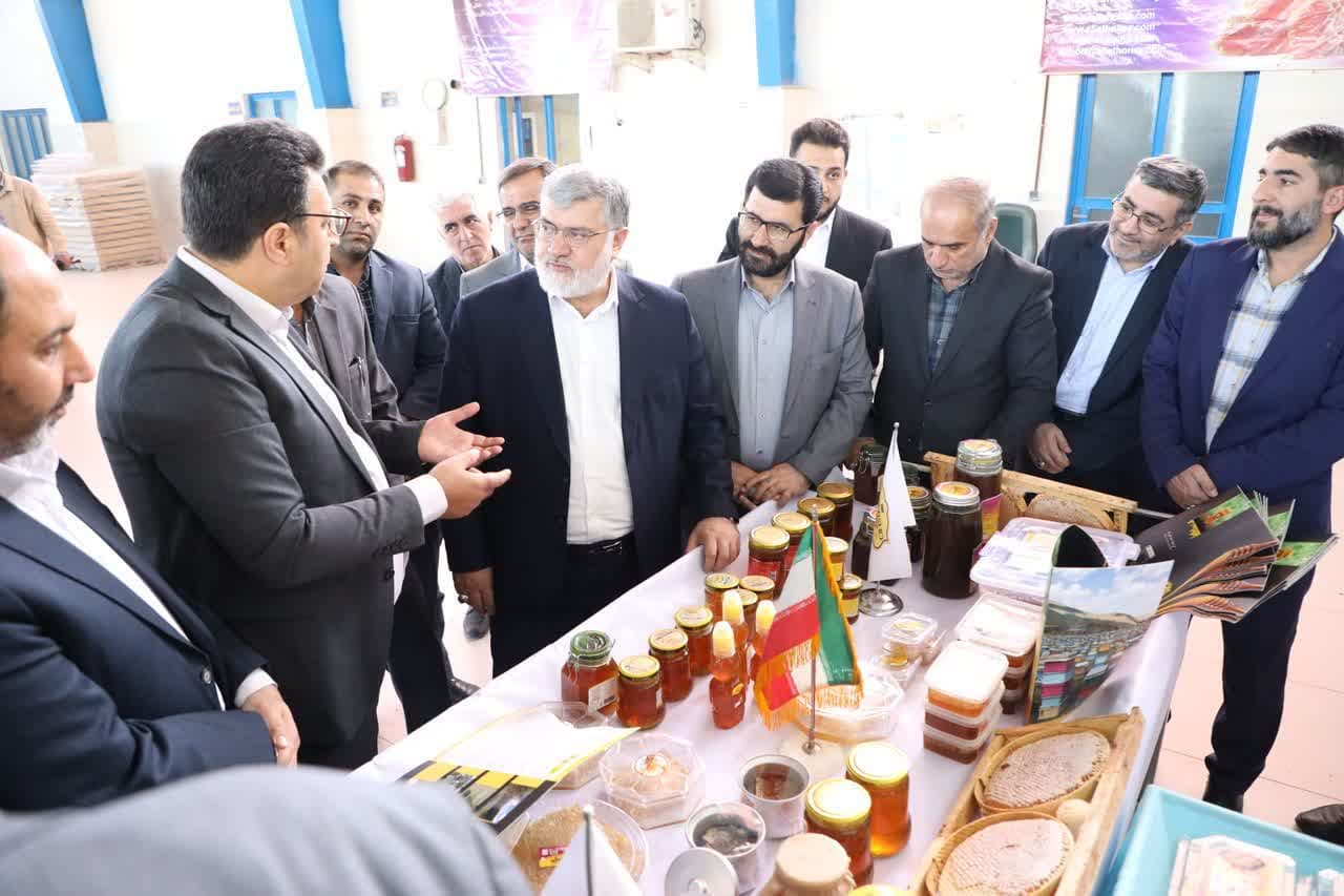 بازدید استاندار آذربایجان غربی از دو واحد تولیدی در ارومیه + تصاویر