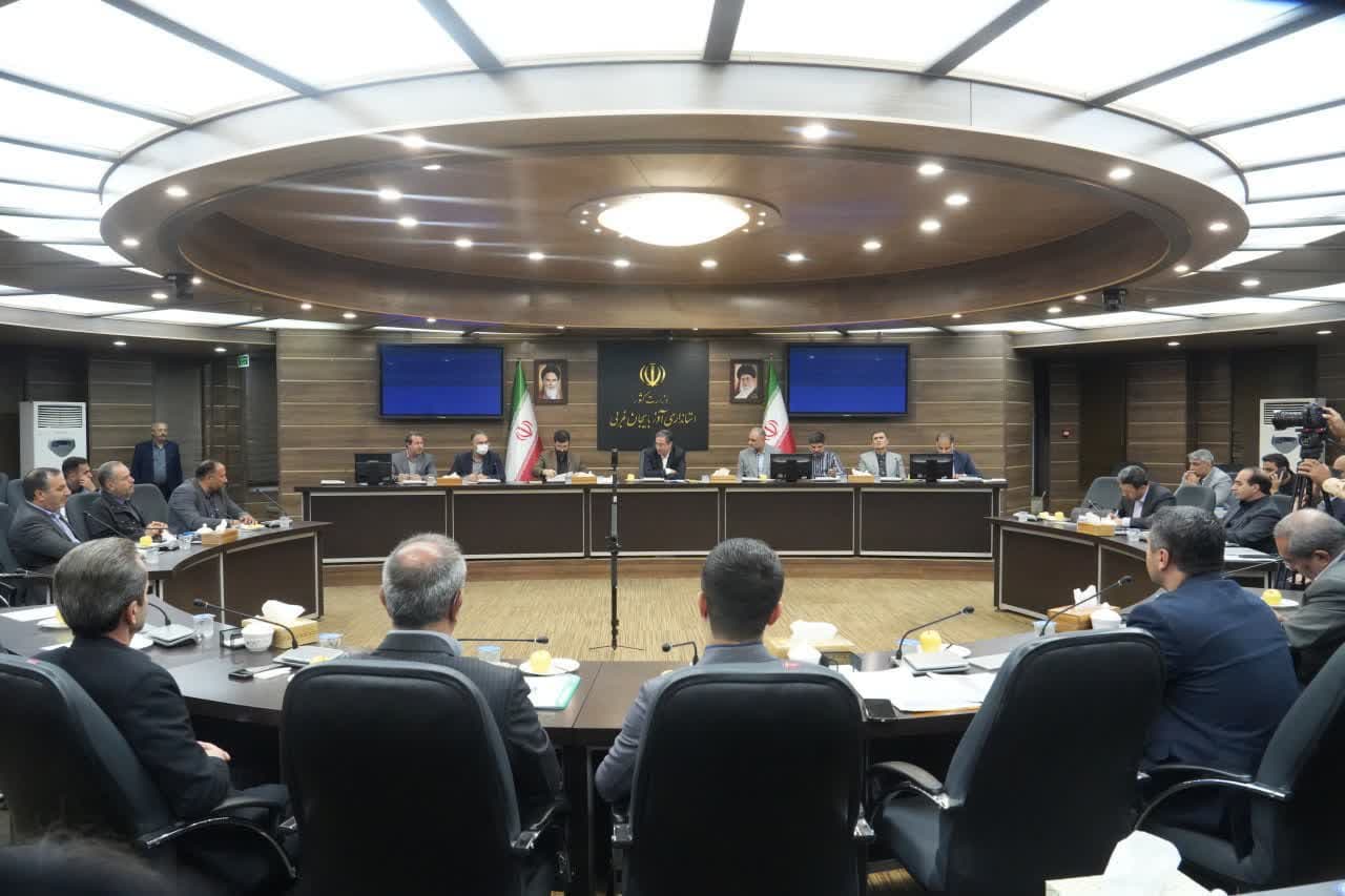 برگزاری جلسه هماهنگی همایش بینالمللی فرصتهای سرمایهگذاری در آذربایجانغربی + تصاویر