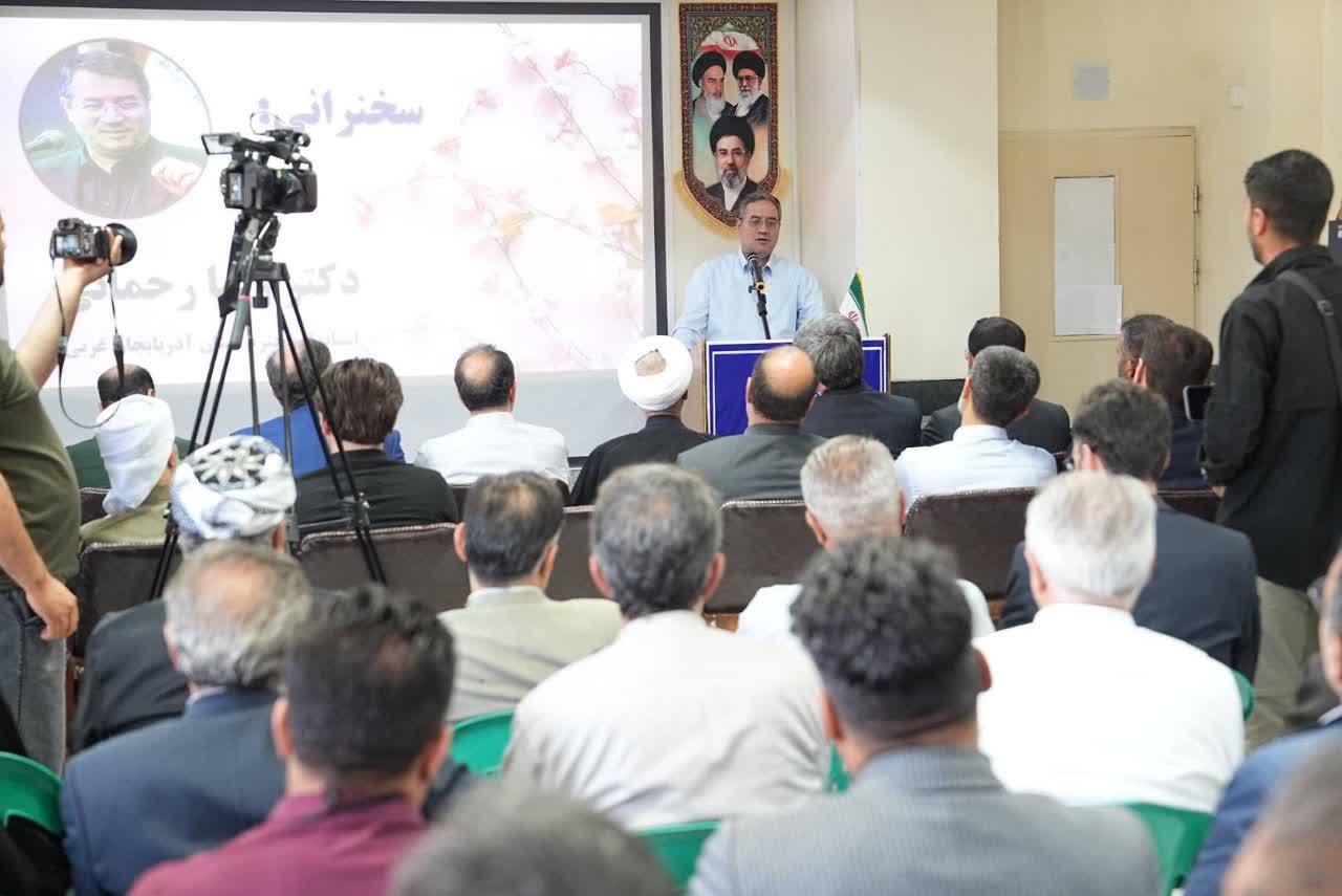 آلبوم تصویری / برگزاری آیین رونمایی از تجهیزات پیشرفته پزشکی بیمارستان شهرستان تکاب